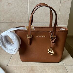 Jet Set Travel Extra-Small Saffiano Leather Top-Zip Tote Bag